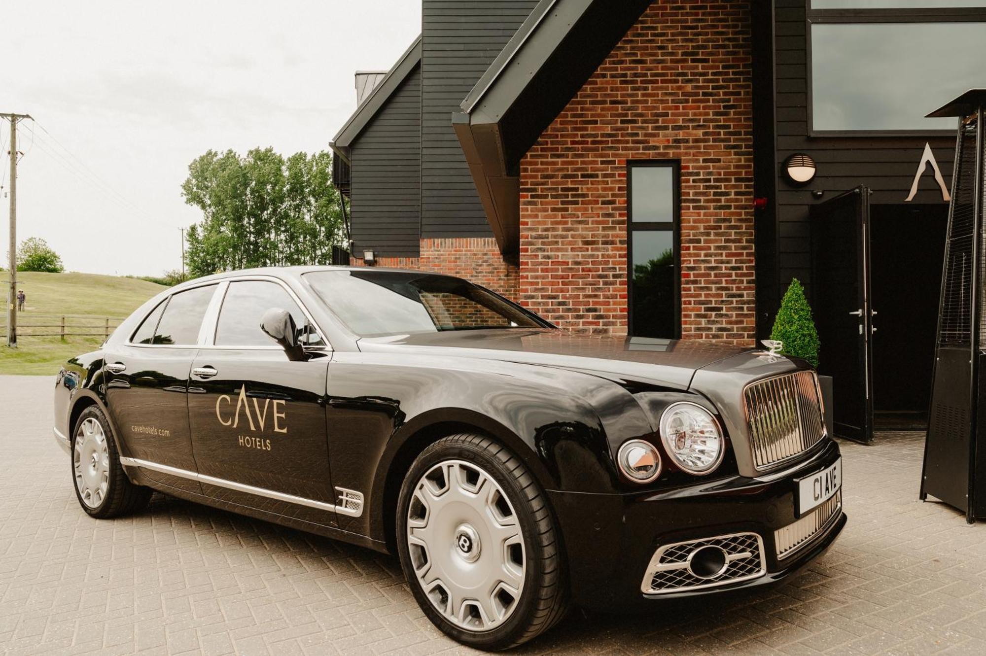 Cave Hotel & Golf Resort 法弗舍姆 外观 照片